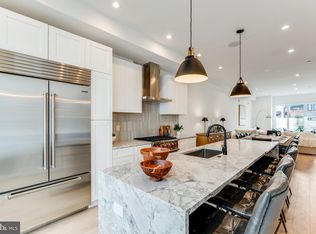 743 S Rosewood St, Philadelphia, PA 19146