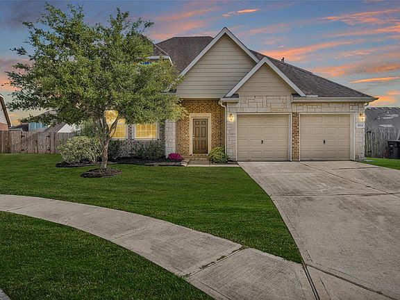 2nd image of 4704 Bella Ct