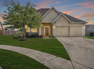 4704 Bella Ct, Alvin, TX 77511