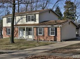 12025 Wensley Rd, Florissant, MO 63033