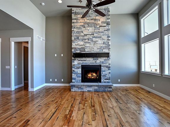 3rd image of 5711 Aksarben Dr
