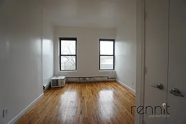 Rented by Rennit Inc.