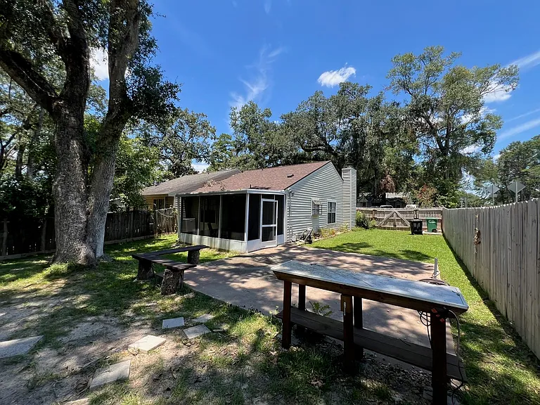 1105 Brafforton Dr — Photo 38