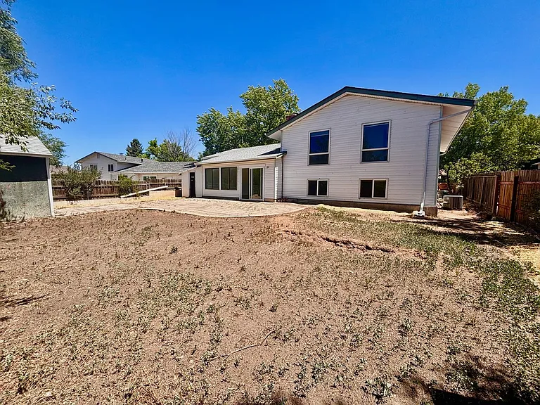 3824 Manchester St — Photo 25