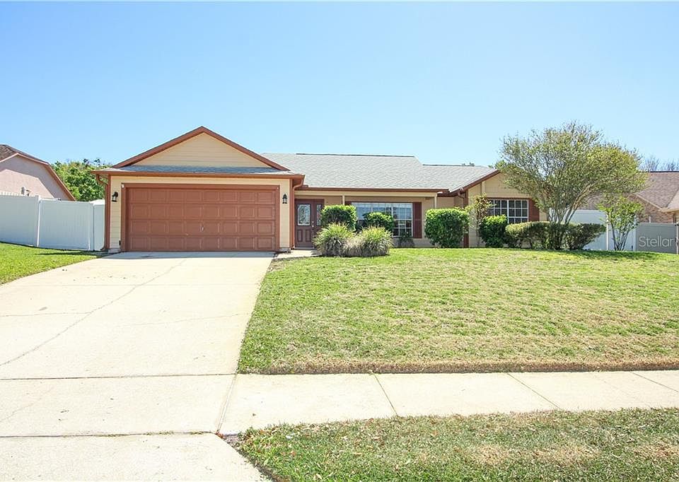 1st image of 3233 Amblewood Ct