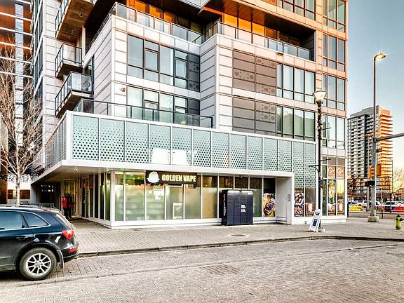 4th image of 450 8th Ave SE #310