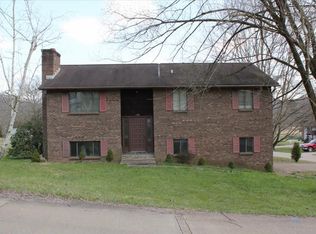 102 Kay Ave, Poca, WV 25159