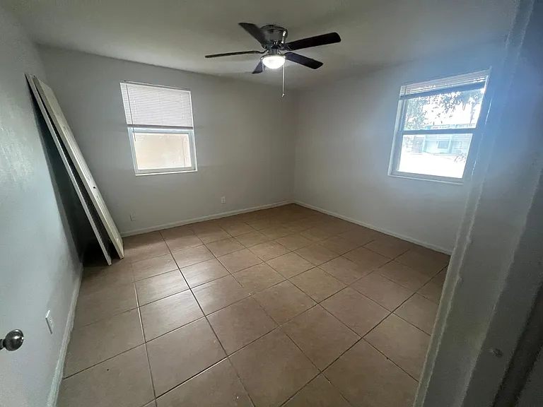 5749 Merrill Rd — Photo 11