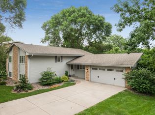 2840 Alvarado Ln N, Plymouth, MN 55447