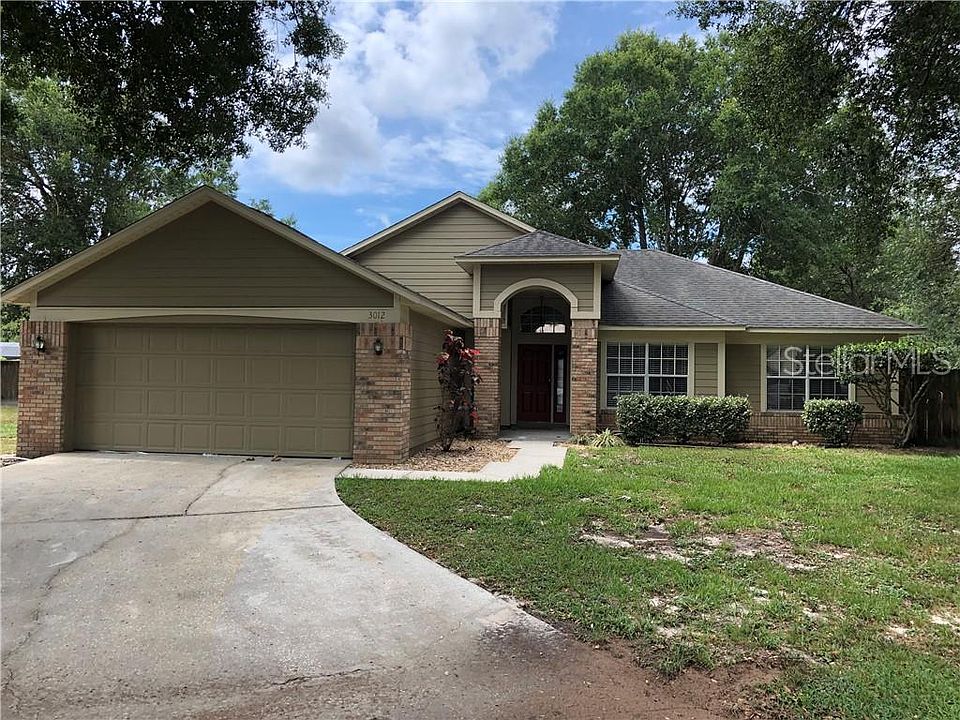 1st image of 3012 E Beaumont Ln