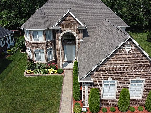 2nd image of 54797 Glen Oaks Dr
