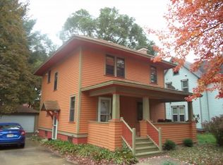 511 S State St, Waupaca, WI 54981