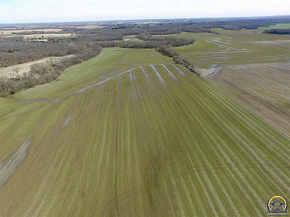 3rd image of 3575 Neosho Rd