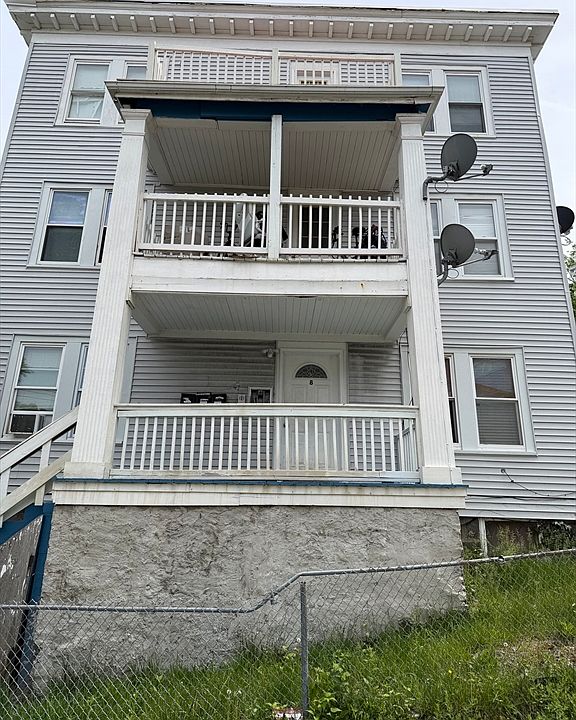 1st image of 8 Ogden St