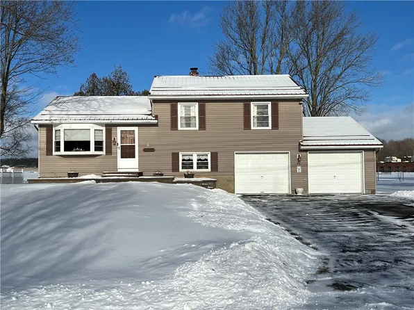 481 Fairview Dr, West Winfield, NY 13491