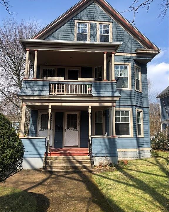 1st image of 220 W Rock Ave #1