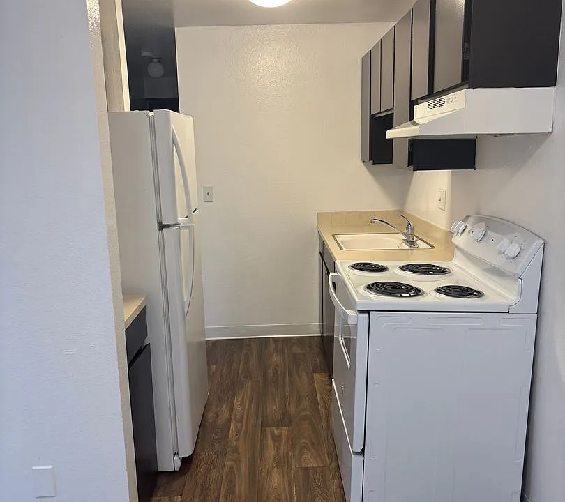 Sherri Arms Apartments