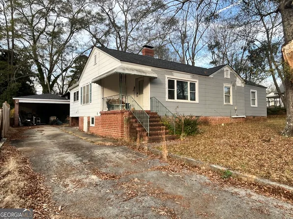 109 Schaefer Ct, Toccoa, GA 30577