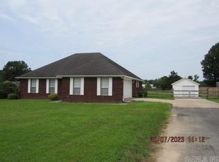 28 Caney Creek Rd, Conway, AR 72032