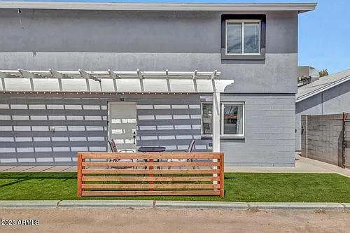 1161 E 5th Ave #101 Photo 1