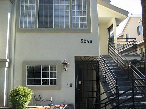 2nd image of 5248 Cartwright Ave #4