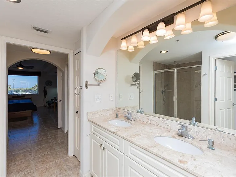 80 Surfview Dr #103 — Photo 32