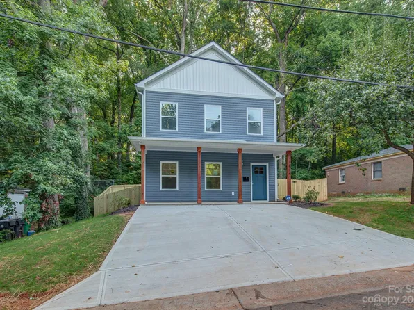 1814 McDonald St, Charlotte, NC 28216