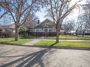 102 N Prairie Ave, Miles City, MT 59301
