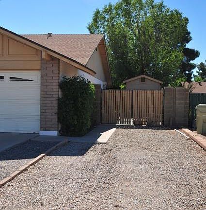 3rd image of 6221 W Windrose Dr