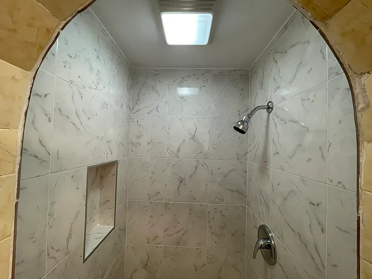 1016 Vineyard Dr — Photo 9