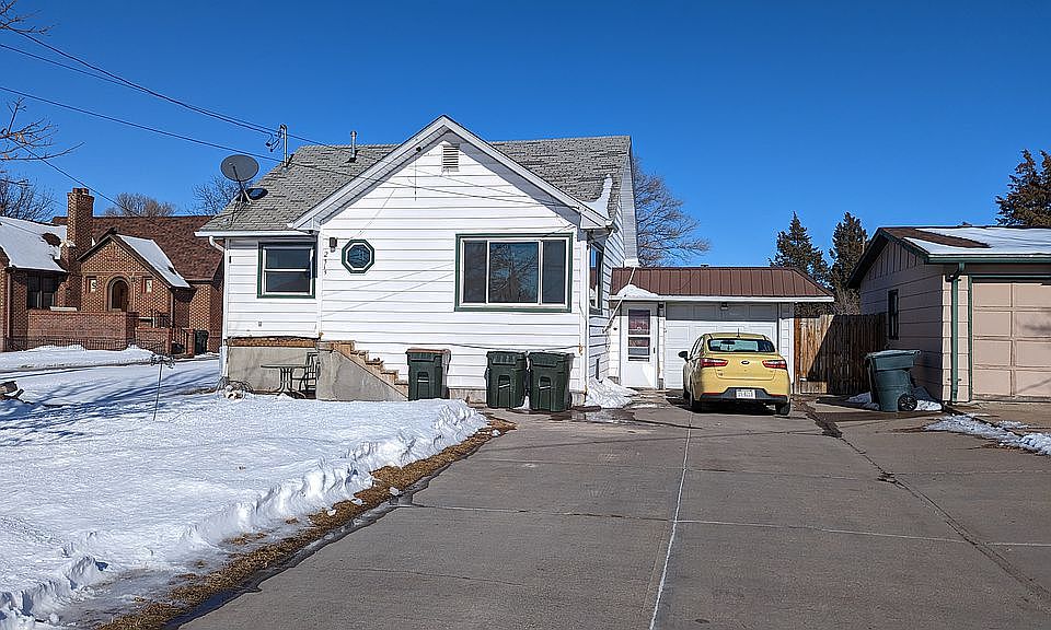 1st image of 2515 W 9th St