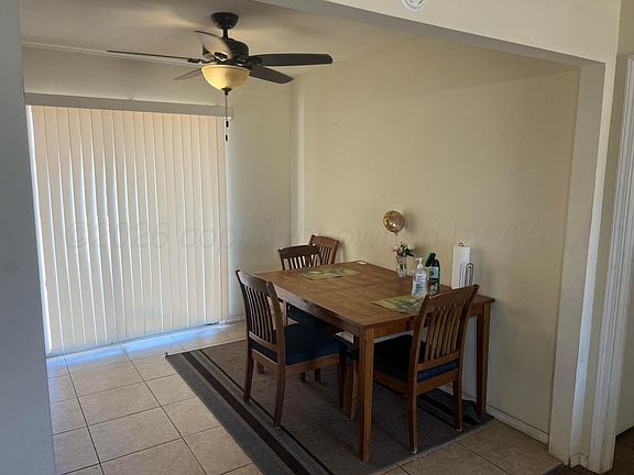 5th image of 823 Latimer St