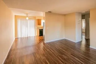 Sunny Gate Apartments — Photo 12