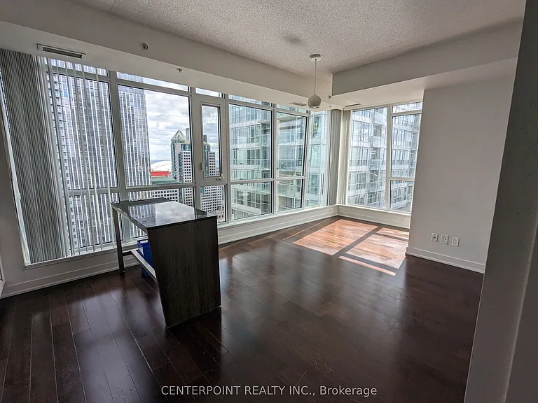 199 Richmond St W #2905 — Photo 1