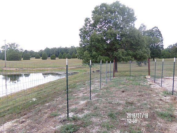 5th image of 5897 Highway 62 E