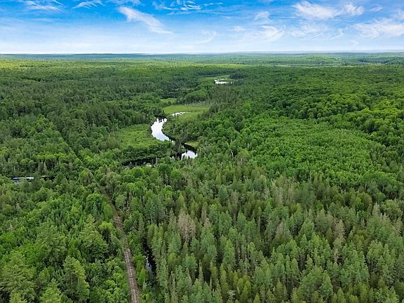 4th image of 40 Acres Off