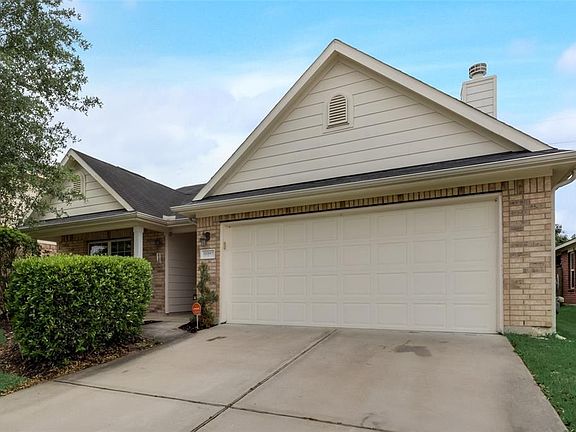 3rd image of 11807 Golden Lodge Ln