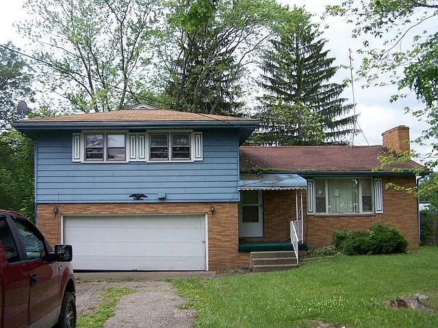5308 Youngstown Poland Rd photo 1