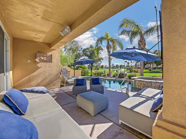 67361 N Laguna Dr — Photo 29