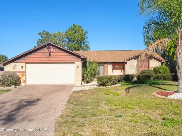 4527 Goldcoast Ave, Spring Hill, FL 34609