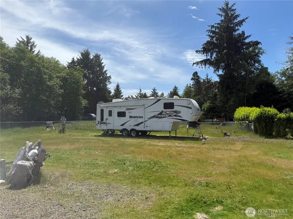 1412 322nd Pl, Ocean Park, WA 98640