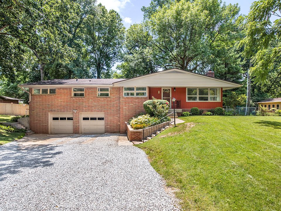1st image of 3259 W 48th St
