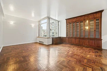 Rented by Boulevard Residentials