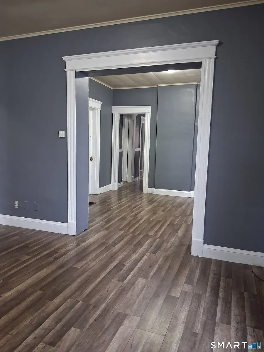 Building Photo - 146 Chestnut Ave #1