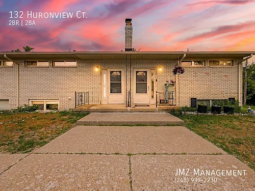 132 Huronview Ct Photo 1
