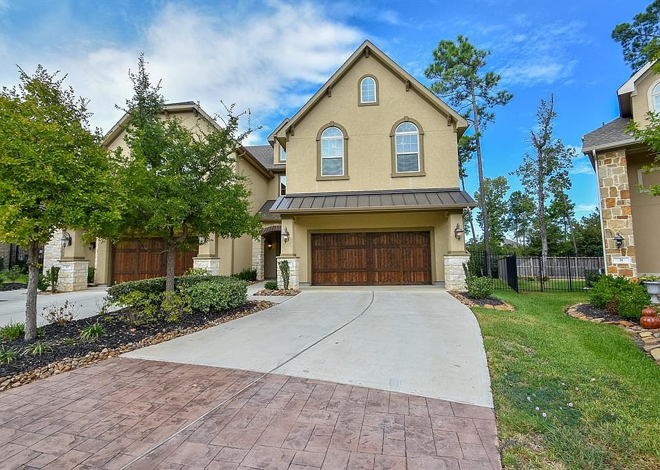 1st image of 27 Silver Rock Dr