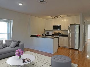4 Osgood St #3, Somerville, MA 02143