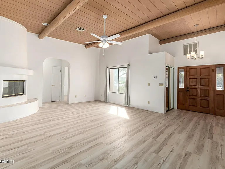 14428 N Lariat Ln — Photo 3