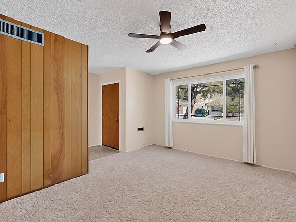 5th image of 1513 Muriel St NE