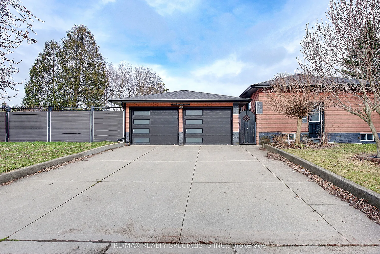 194 Holgate Rd photo 1